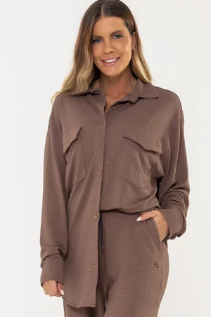Camisa Violeta Marrom