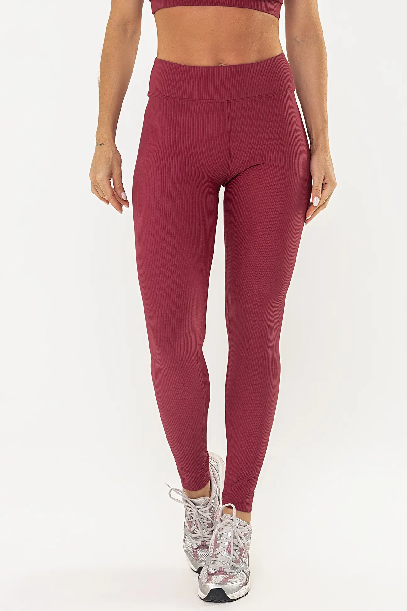 6c96420fe0b5aab7f6bcd9df4fdafc55.webp Legging Perpétua Cranberry Canelado - Imagem 1