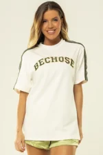 Camiseta Unissex Bordada College