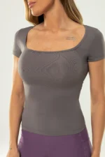 Blusa Hibisco Cinza - Imagem 5