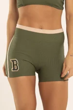 Shorts Amarílis Verde Croco Canelado / Cream